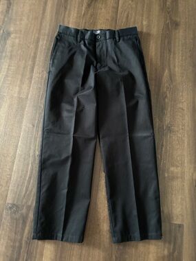 Dockers Men's Black Chinos - Classic Straight Fit